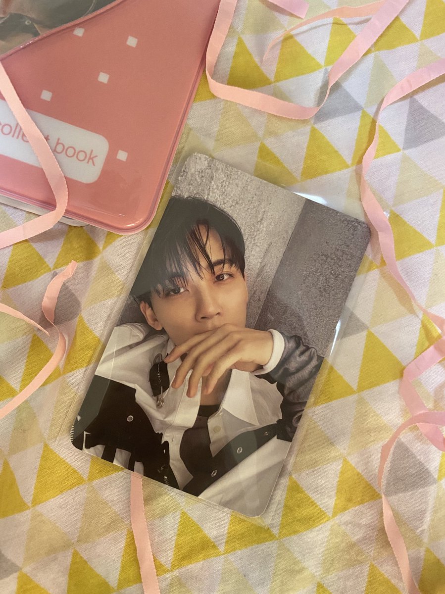 luvhanniefilms's tweet photo. ꒲ 🧺 〰︎ ꒰#chenniemails꒱ 𓂅
✦ 🩰 mail from: @eighthaul
✦ 🩰 ♡꒰#fromeight꒱
— yay Jeonghan shadow came home safe and sound. I believe tama lang na gastusan ang pogi 🥰 saur pogi and cute huhu thank you po ulit 🫶 https://t.co/8ov3Hq4pqt
