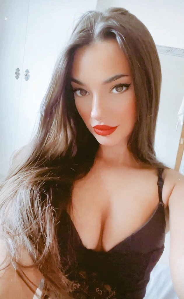 Vick_lopeZ_'s tweet photo. Más bonita que karely 😂👌 https://t.co/Dt7SNLKyVW