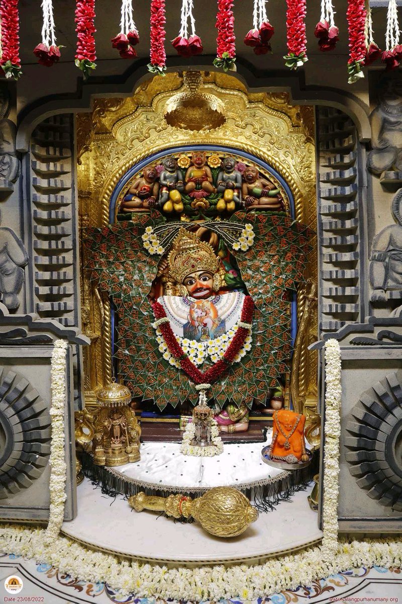 RaghavjiPatel's tweet photo. નાસે રોગ હરે સબ પીરા |
જપત નિરંતર હનુમંત બિરા ||

સંકટ સે હનુમાન છુડાવૈ |
મન કર્મ બચન ધ્યાન જો લાવૈ || https://t.co/8yV0Dm94go