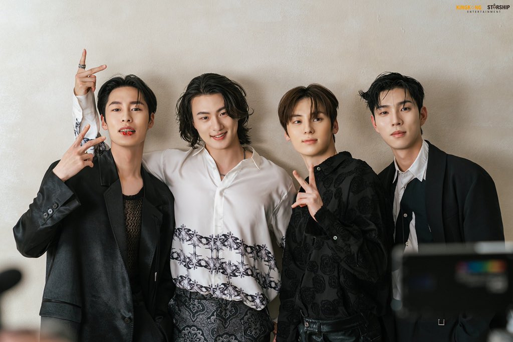 kdramaworlld's tweet photo. SO READY FOR THE LAST 2 EPISODES but at the same time I DONT WANT IT TO END YET feels #AlchemyOfSouls https://t.co/1QkOxG98ip