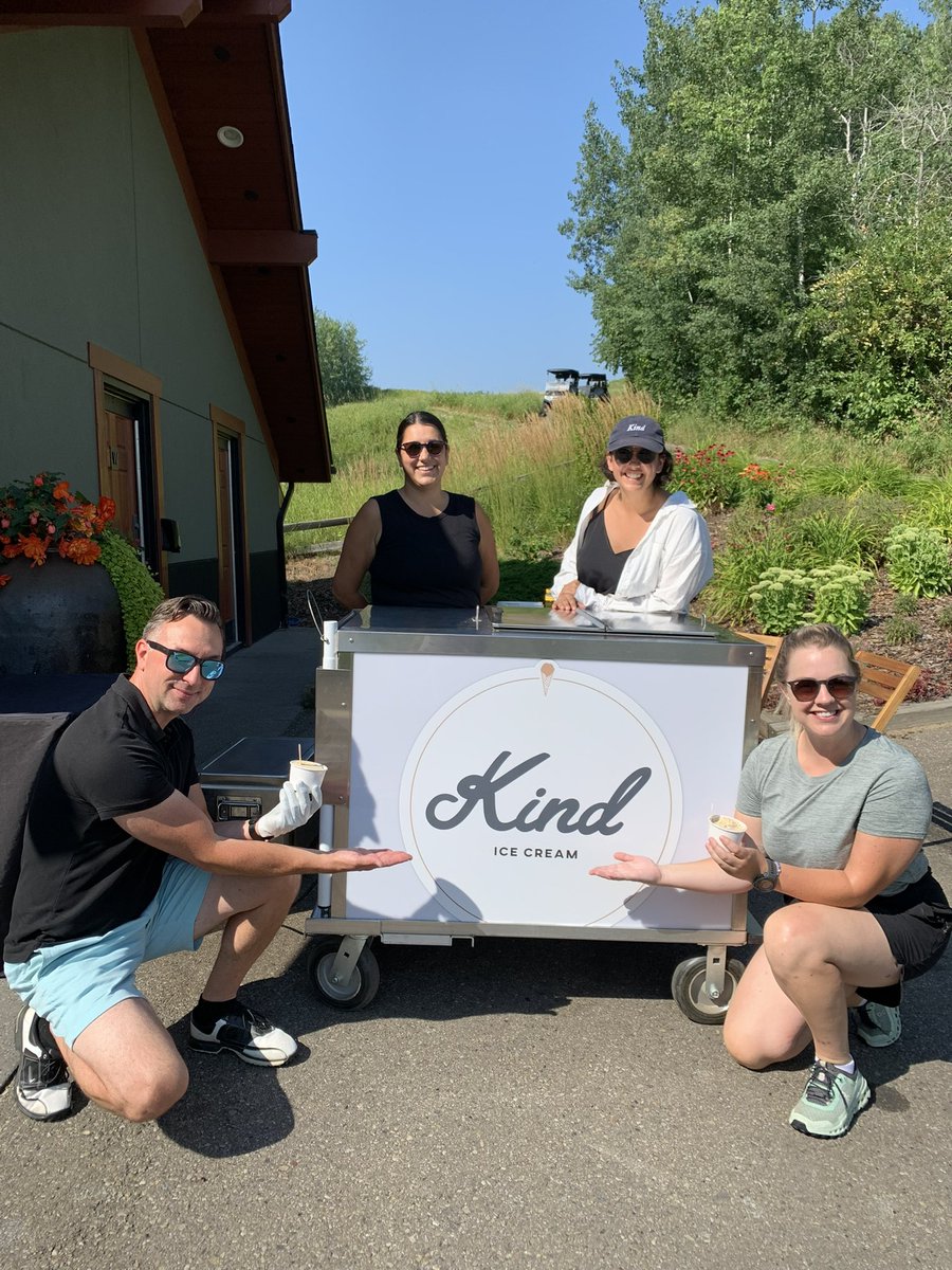 Yolanda Lew tweet media