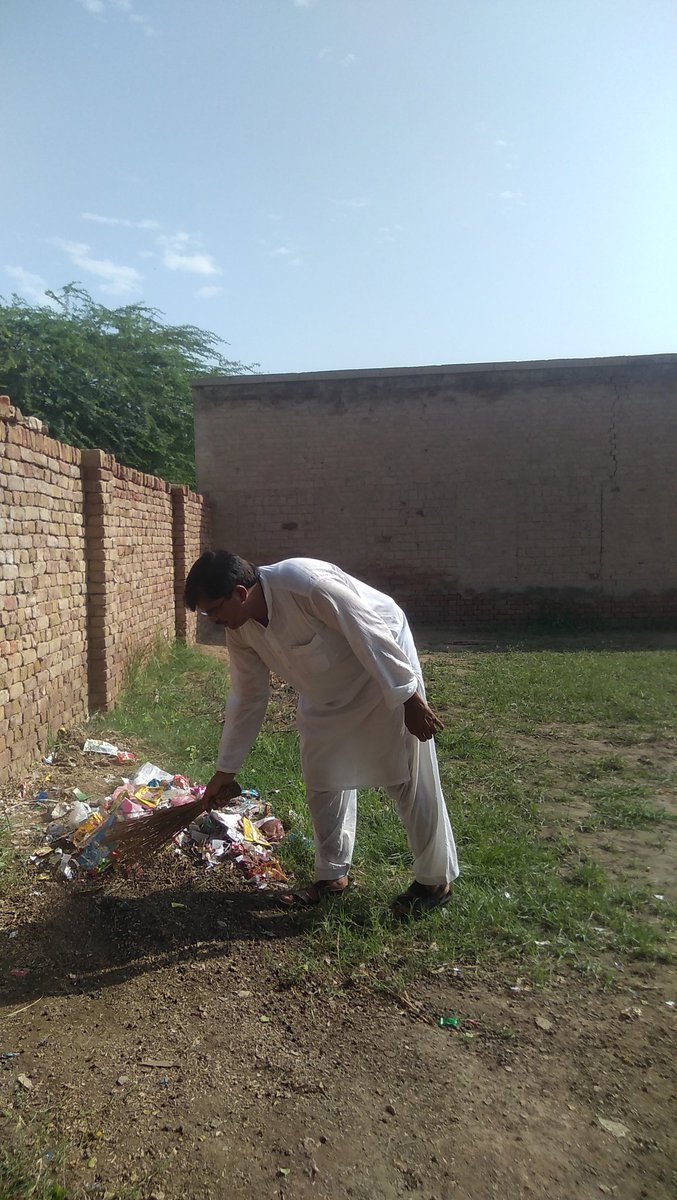 ROYMUHAMMADFAR1's tweet photo. #PEFANTIDENGUE (al ghazali bys middle school  FAS 6-sgd-0020 SARGODHA) https://t.co/CkMhmShkDQ