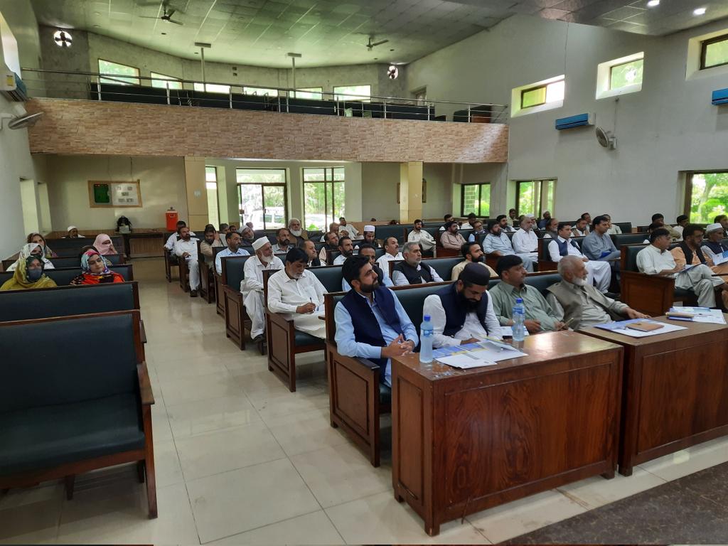 shams12784's tweet photo. #LG &amp; #budgetmaking process workshop underway at district council hall #abbottabad 
Local elected representatives are invited to participate in the workshop 
#InclusiveBudget 
@cpdi_pakistan 
@NEDemocracy 
@LGKPGovt 
@Jhagra https://t.co/Ntkt4KJqzt