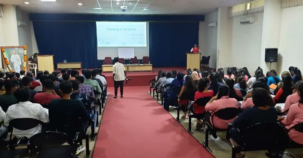 santa_nitk's tweet photo. "Thinking in all forms", a session for first year students of B. Com, BBA & BCA.
Thanks to Prof @chidanandavn for the invite. Appreciate his effort in holistic development of students.
Thanks to @qtpiofficial for d creative support
#Thinking #progressivethinkers #qtpi https://t.co/DExXlAOPcv