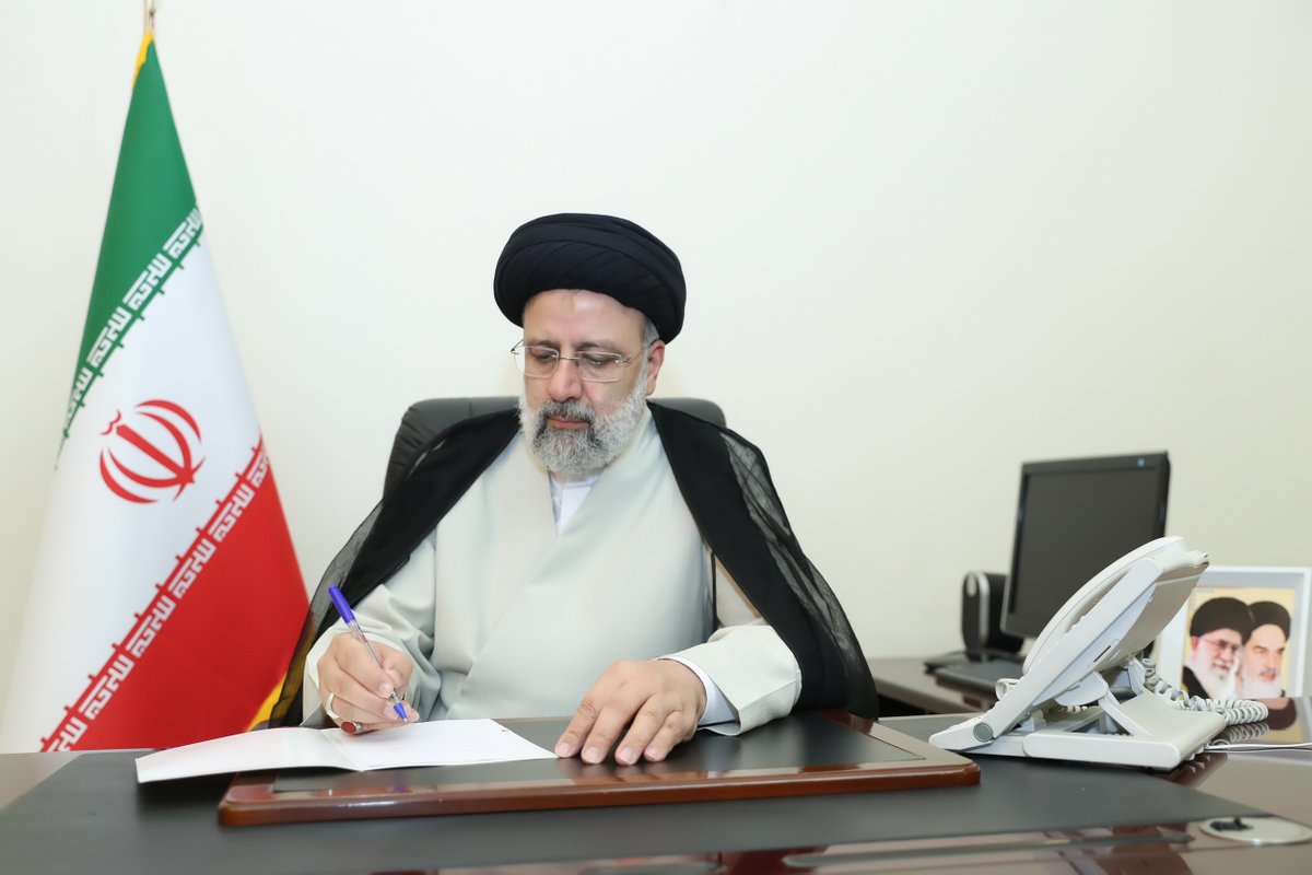Iran_GOV's tweet photo. President Raisi felicitates #Iranian student Olympiad team on acing World Astronomy Olympiad https://t.co/Zn5fkEwTzk #IOAA2022 https://t.co/DYGMLvyoLg