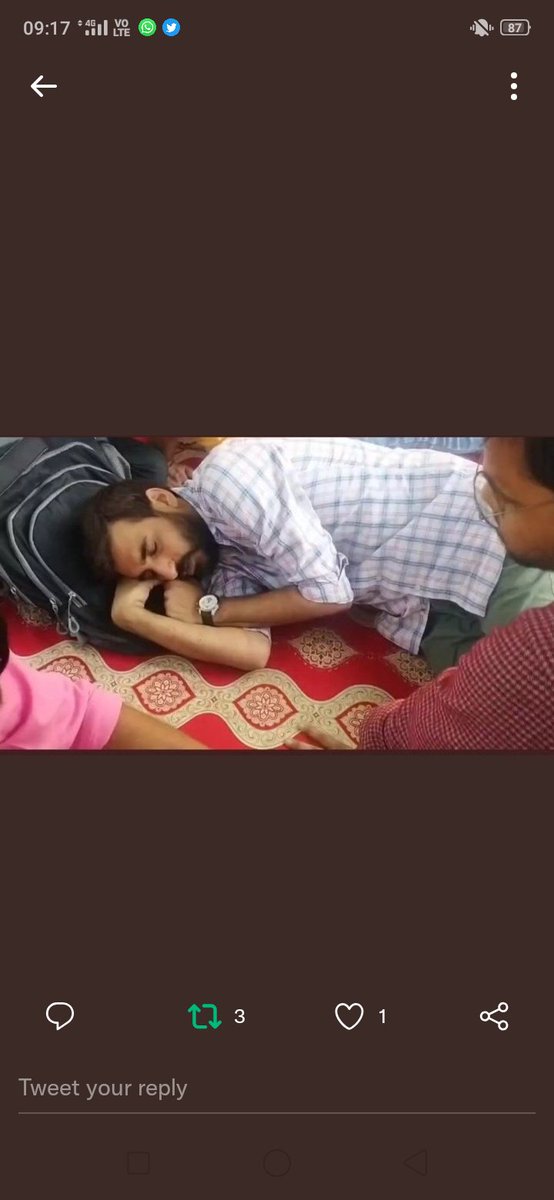 Krishna13675654's tweet photo. #STUDENTS_STAND_WITH_VIVEKSIR
नोट सभी ट्वीट व दूसरो के रीट्वीट करें।

विवेक सर तुम आवाज दो, हम तुम्हारे साथ है।
योगी जी सुनो हमारी,15 लाख वाले आजाद हैं।
#VIVEK_EXAMPUR_IS_GREAT
#ROYAL_PERSON_VIVEK_EXAMPUR
#STUDENTS_STAND_WITH_VIVEKSIR
#UPSI_NEEDS_CBI_INVESTIGATION
@kmrvivek14 https://t.co/JmFKOpRiES
