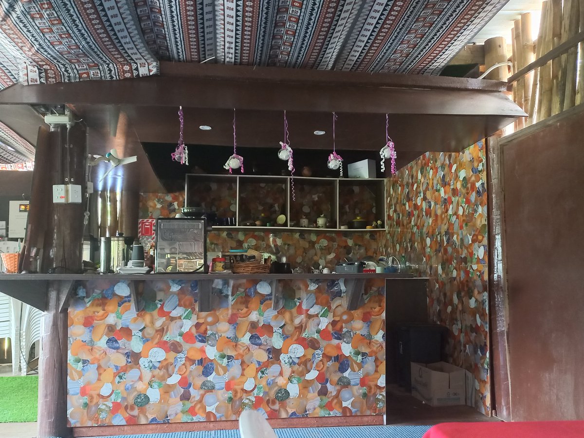jaychillie's tweet photo. If you're traveling along sawani serea road towards upper Naitasiri. Check out  Veikau lodge, past Nawaqabena village. Great food, warm hospitality and nestled in lush greenery. #supportlocal #naitasiri https://t.co/fFH6X5sYpU