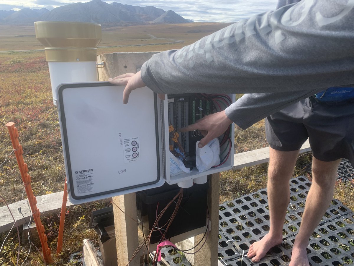 IGEA_UMASS's tweet photo. We also had the chance to visit a weir today where another researcher from Toolik showed us the components of everything. It was really cool to see another researchers project and we learned a lot! https://t.co/jyFHO9lTPW