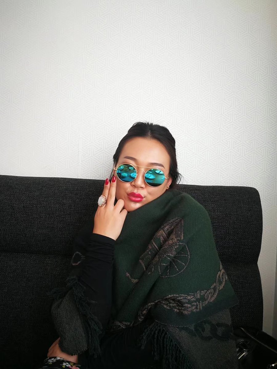 Сэрүүн намар саатлаа🍁🌾Эр оройдоо дулаахан хувцаслаарай 🧥👘