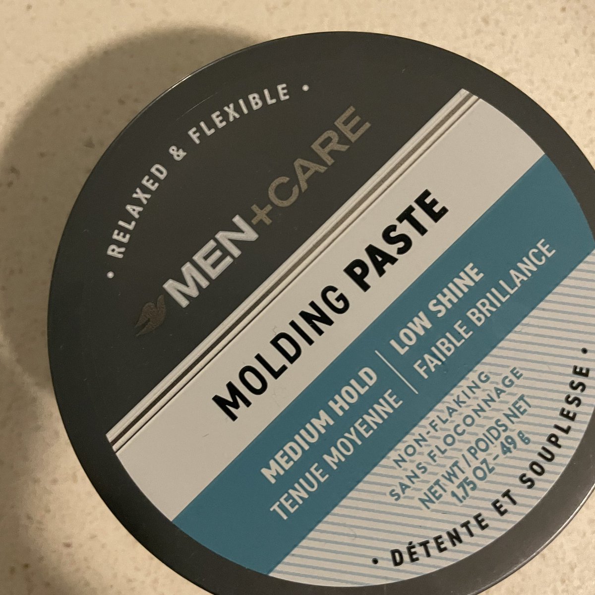 akimitsu3232's tweet photo. DOVE のMOLDING PASTEいい感じ。 https://t.co/jjzVvM0t5F