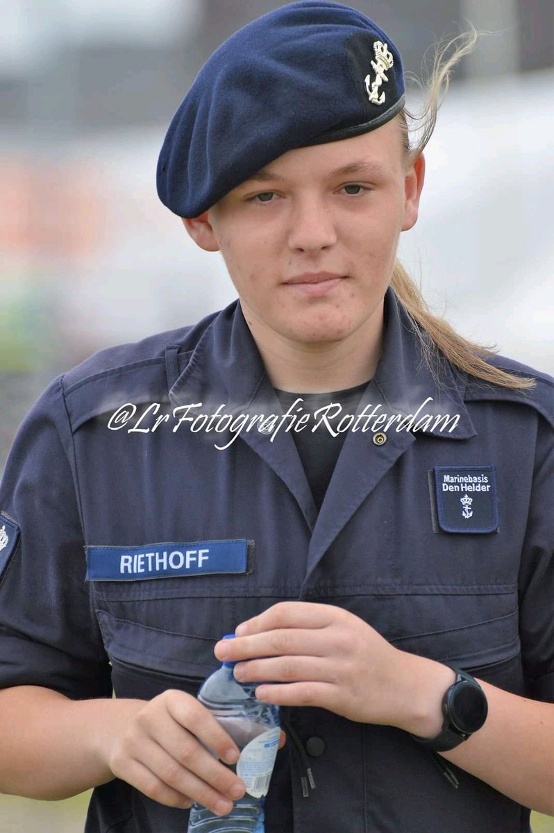 louise tweet media