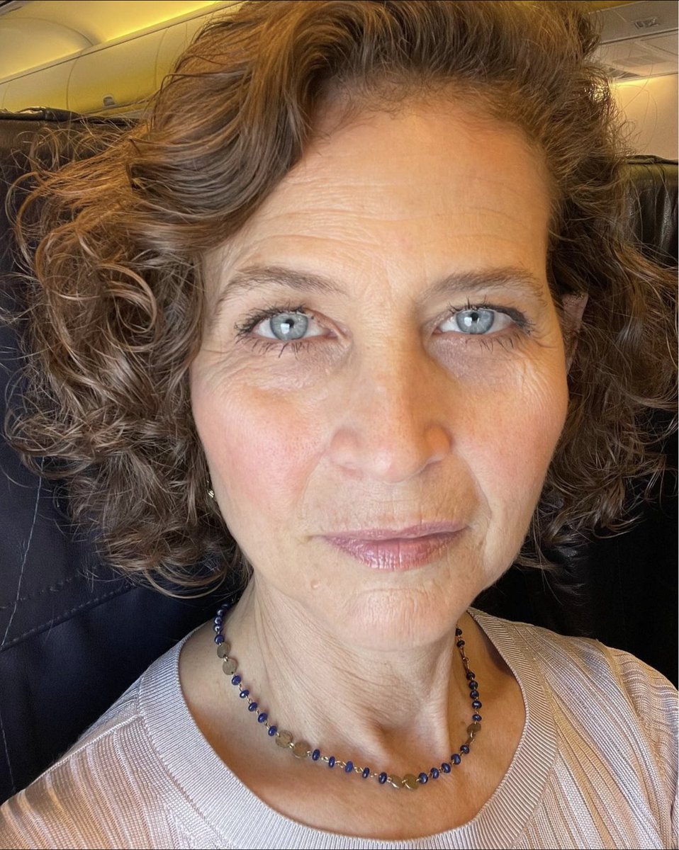 MirandaCAWilson's tweet photo. Had a wonderful week filming @FBIIntCBS @FBICBS
Visited my two favourite food/drink spots in #Budapest
Flew @Ryanair to #Mallorca and @easyJet home
Spent a beautifully smooth day working with #JonathanBrown directing, #NoelWhite #HeidaReed @LukeKleintank. #Blessed https://t.co/V7kArUBBoQ