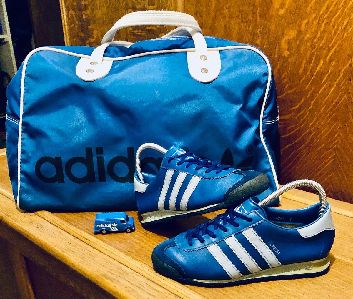 TrainerFest's tweet photo. Steel City Trainer Fest 🟦

Saturday 3rd September🟦

@trafalgarwarehouse 🟦

Sheffield 🟦

11am - 3pm 🟦

£5 per person 🟦

#fashionstyle #adilife #adidas #puma #nike #airjordan #adidassuperstar #retro #vintage #80sfashion #sneaker #trainershoes https://t.co/1VrXFvMhYT