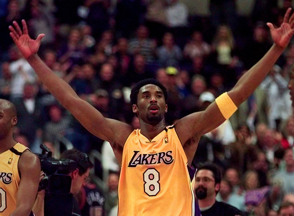 Troydan's tweet photo. Happy Birthday Kobe https://t.co/RFoFHwIs3A