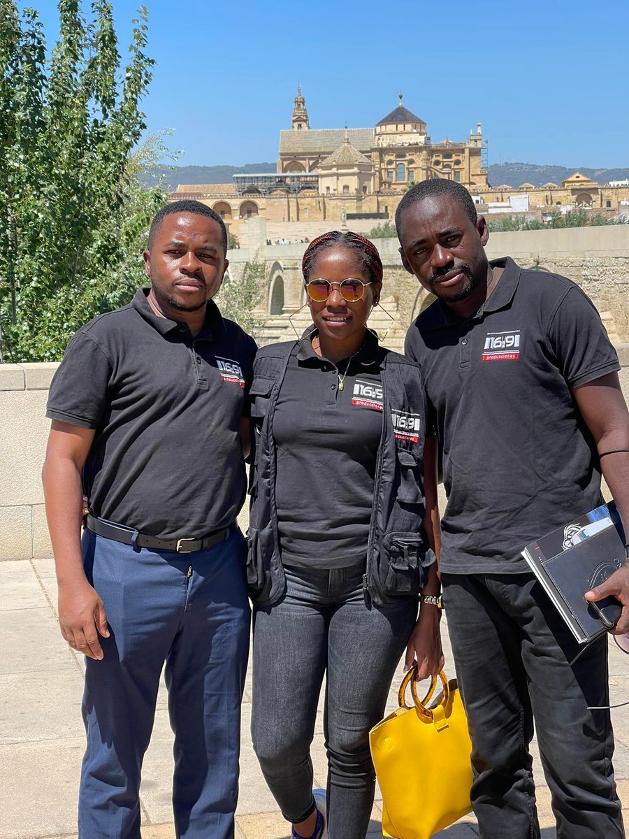 With our partner in Guinea, having a sunny day of business … ❤️❤️