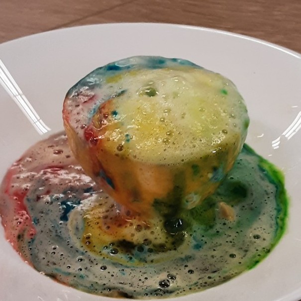 Woden_CS's tweet photo. National Science Week 2022 fun activities at Lyons Early Learning Centre. The theme for this year is 'Glass: More than meets the eye'.
Lyons children experimented with rainbow in a jar, lemon volcano, ice-cream in a bag, and a lava lamp.
#LyonsELC #Scienceweek #WCSACT https://t.co/GtdQjBVh9w