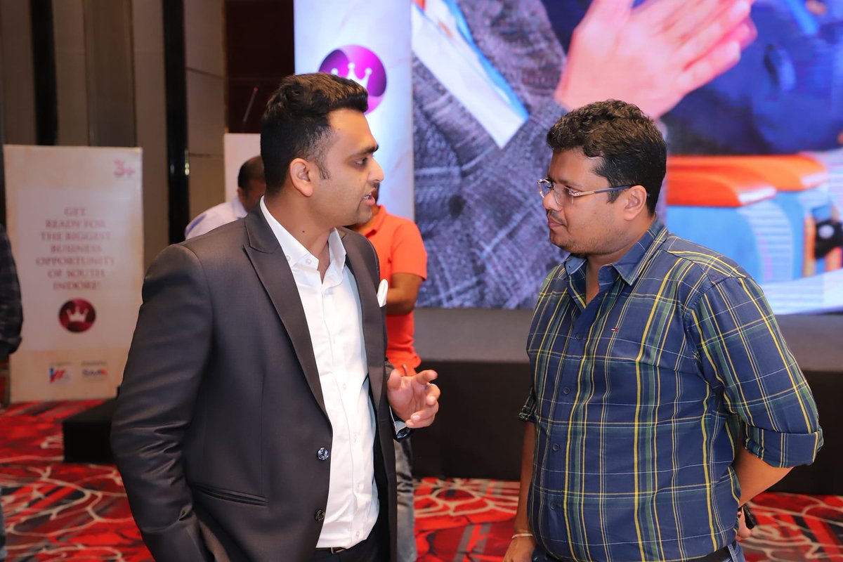 SAAIndore's tweet photo. A royal reveal of a remarkable set of opportunities.

Big Thank you to all our 100 + #channelpartners of Indore Realtors Welfare Association - IRWA MEMBERS for #participating in the #SAACOMMERCIALS launch meet and greet event.

Let's scale to greater heights #together !! https://t.co/w5OatsRKDC