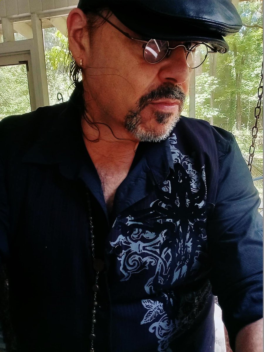 PartsUnknownPro's tweet photo. 1st filming days went fairly well this past weekend on the new movie 'The Goddess & Adrian Davis' after a couple false starts. Great to have @TheBADGIRLROCKS 🖤 with us. #badgirl #rockrageradio #turnerverse #turnercurse #turnersisland #adriandavis #IndieFilms #indiefilm https://t.co/SEBpnvs83C