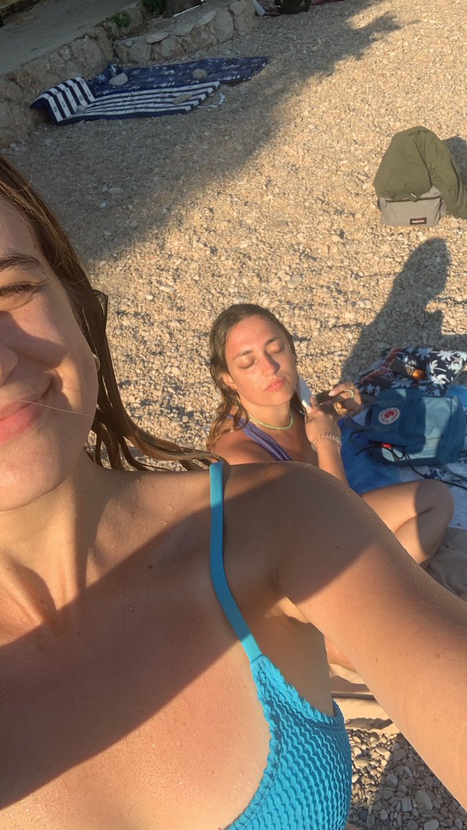 Beinsss's tweet photo. 25 per la mia amya prefe @Fairlysadd  ✨✨✨✨✨✨ https://t.co/z2SoAZCDtp
