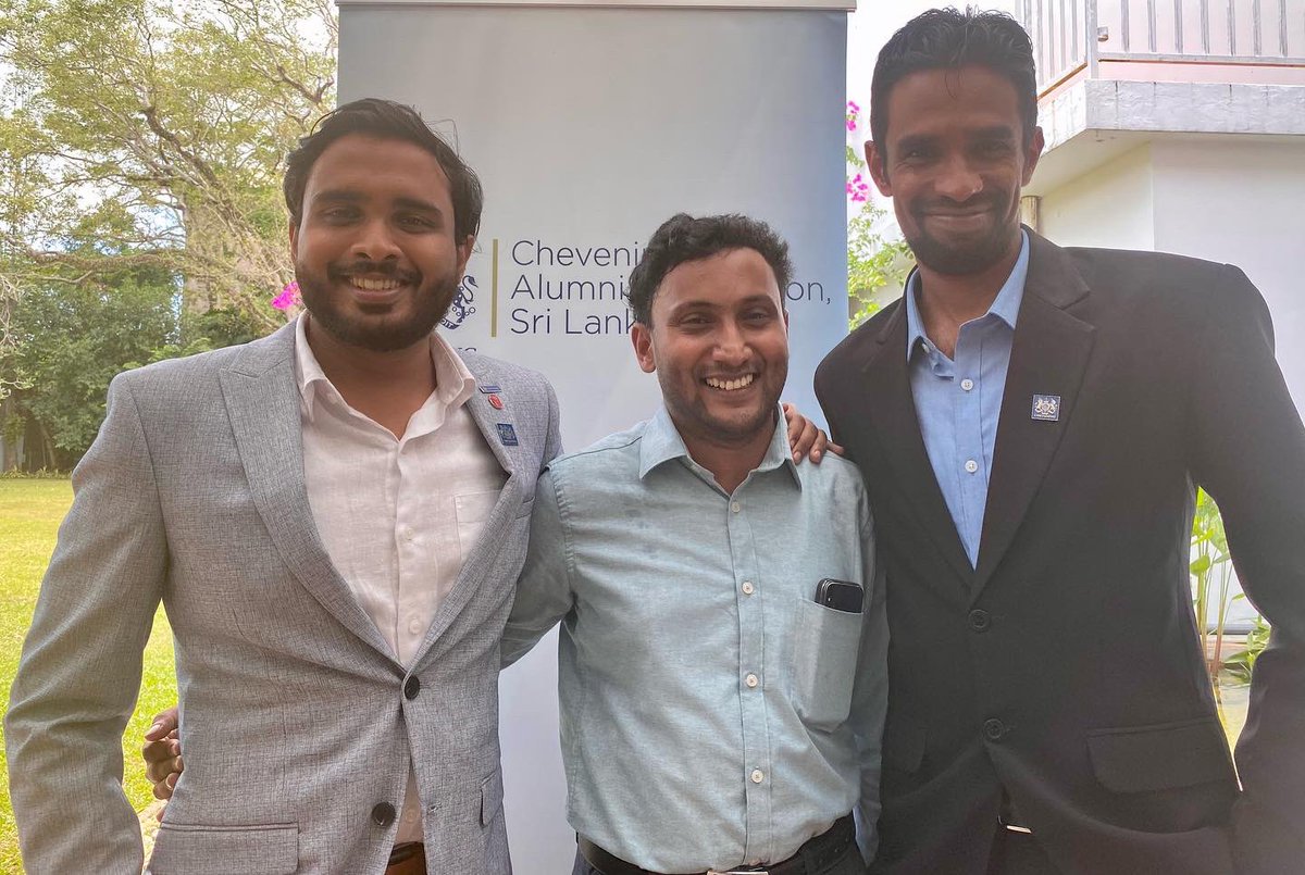 UKinSriLanka's tweet photo. The friends you make as a Chevening scholar stay with you long after. As professionals and academics, your fellow scholars inspire, guide and lift you up. 

Applications are now open for Chevening Scholarships: https://t.co/0ChXLsPXyT 

#mycheveningjourney 🇬🇧🇱🇰 https://t.co/UWYPjBRvQ4
