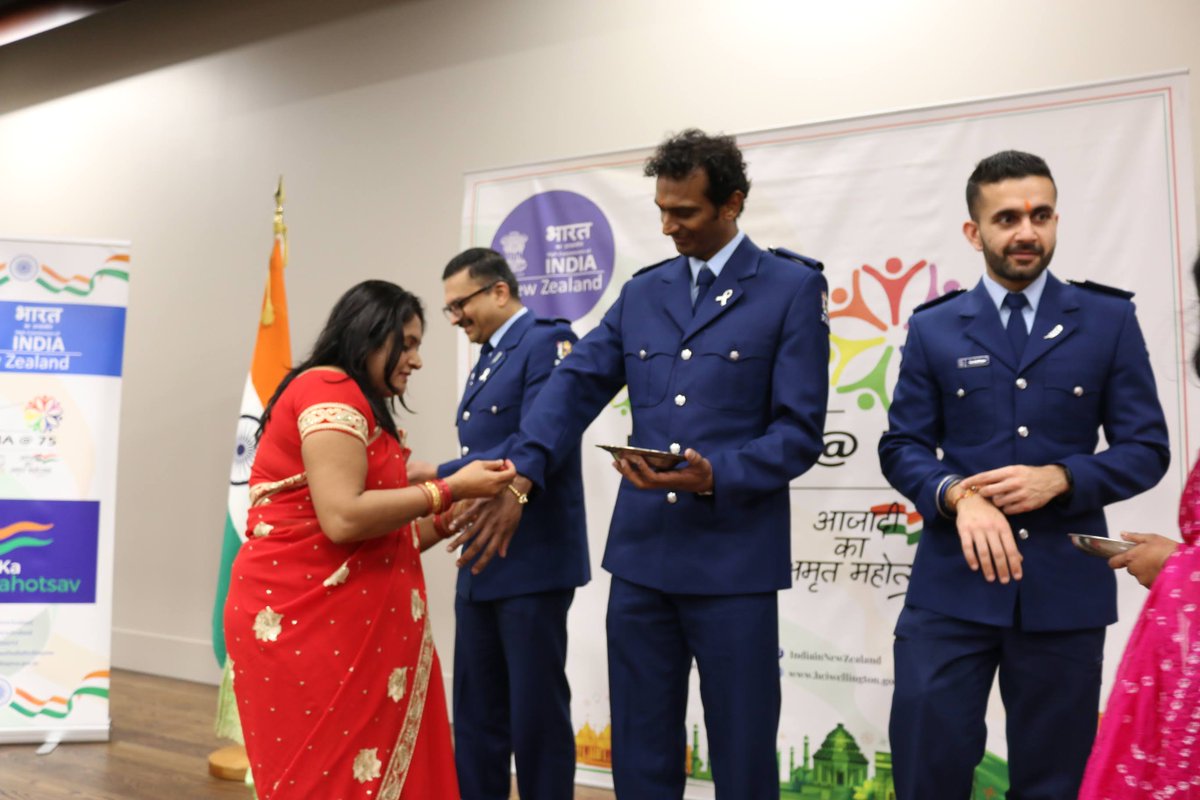 IndiainNZ's tweet photo. #AmritMahotsav 
Members of Wellington Hindu Council tie Rakhis to @MayorOfWelly, @GregOhariu, @nzpolice &amp; members of Indian community to make the cultural &amp; social bonds strong. @IndiainNZ supported the event.
@MEAIndia @M_Lekhi @BhavDhillonnz @iccr_hq @narendramodi_in @PIB_India https://t.co/dLYzqZd3pB