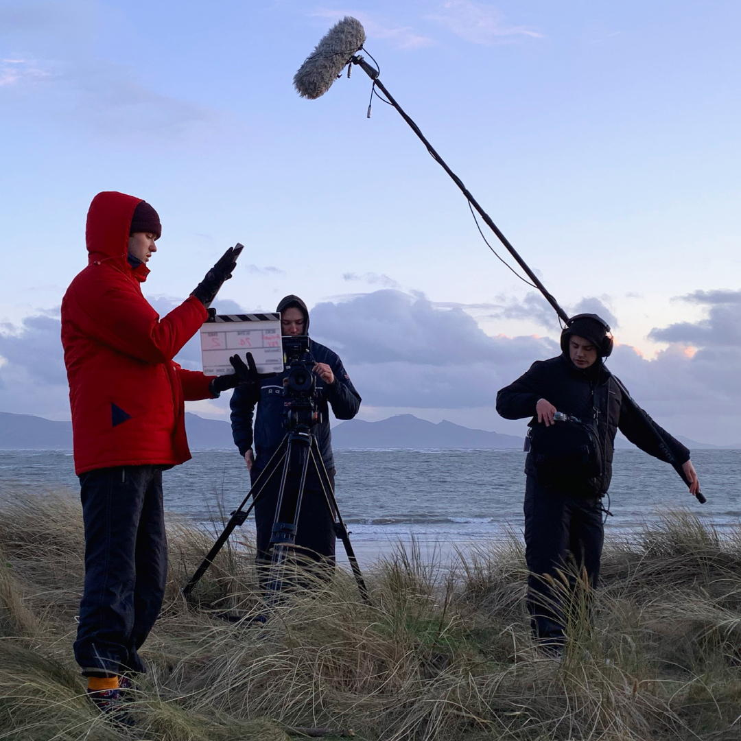 StaffsFilmMedia's tweet photo. We still have a few remaining spaces for you to join our award-winning #film #production #degree #course @StaffsUni this September - contact the clearing hotline now: 0800 590 830  https://t.co/dePMaXMqYj https://t.co/7gS48PaEWS