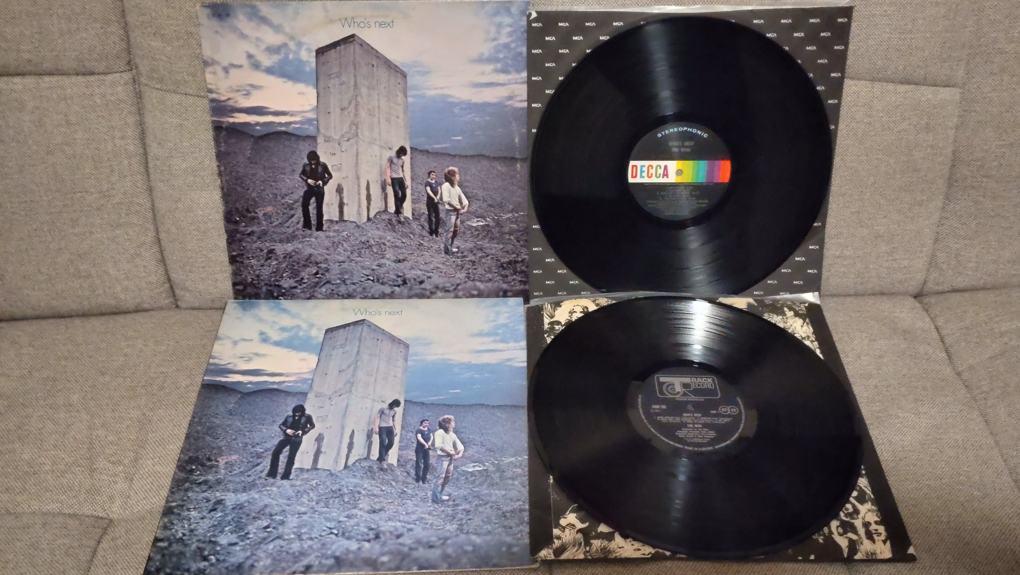 Happy Birthday
Keith Moon     UK                   US      