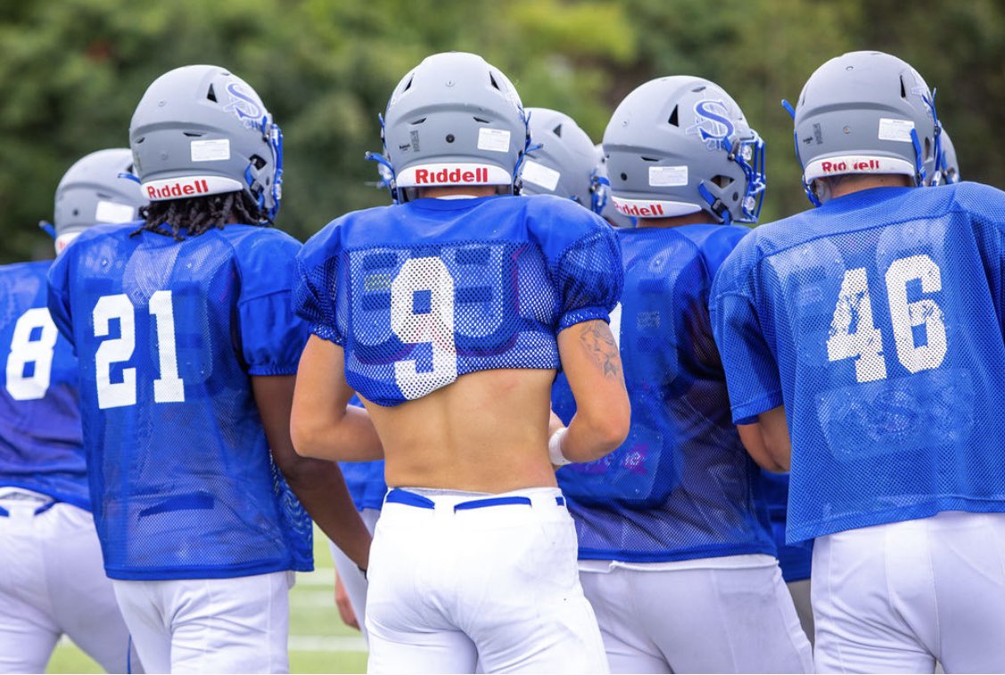 SWMHS_Football's tweet photo. No talking. No tweeting. No reading into headlines. Just 10 more days until kickoff! 🏈 https://t.co/jecrbj1eVq