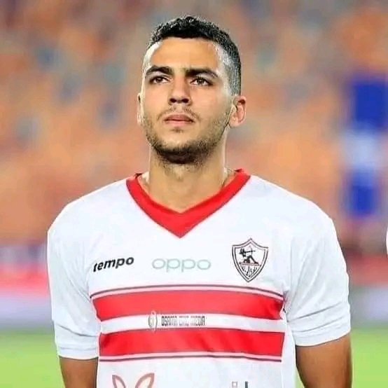 Rabab1911's tweet photo. فاكر ي مجاهد لما حرمت الناشيين دول من الاحتفال بدرع الدوري مع كباتنهم الكبار ؟
اهم رجعوا وجابوه تاني وهيحتفلوا احتفال ارقى واشيك فى عدم وجودك يارب ما نشوف وشك تاني🙏🙏🇦🇹🇦🇹 https://t.co/FkwcN0cLlQ