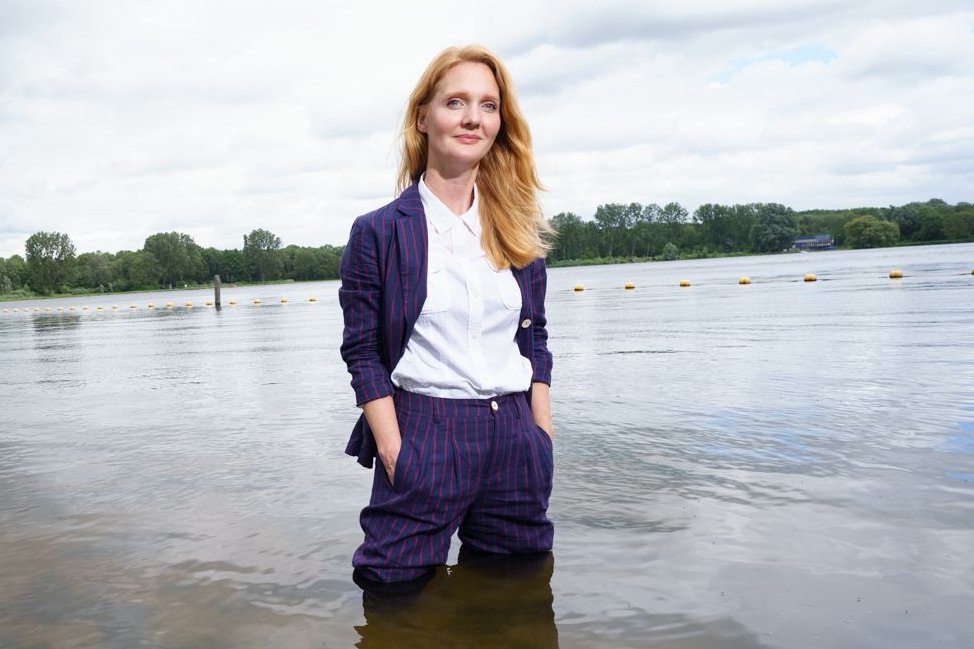 tudelftglobal's tweet photo. Congratulations @dorisvanhalem on becoming a Full Professor on Drinking Water Quality &amp; Treatment at our university.

Check out her work for TU Delft | Water for Impact (our water programme) here: https://t.co/mvZMwiAIB3 #WaterforImpact #TUDelftGlobalInitiative #SDG6 https://t.co/l8GGguZynQ