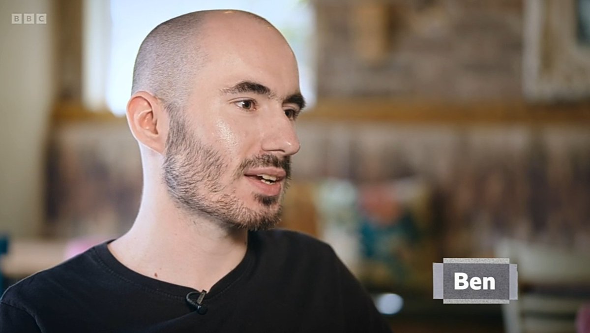 JamiesonOnline's tweet photo. I'm in a BBC documentary! 🥳🥳🥳

I spoke with @LoraElwen, @siva_thasan and @sameverett_ about my work with @DevilcorpReview as part of their investigation into Credico and the Direct Sales industry. Catch 'The Dark Side of Direct Sales' on BBC3 tonight at 8pm, and iPlayer NOW! https://t.co/L8yuqlcn9n