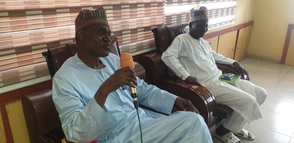 ICTAdvocates's tweet photo. #InspiringSession: our guest speaker for the second edition of of Inspiring Leadership Reflection Intwractive Series, Prof. Aliyu Kamal, a novelist, academic and poet, author of 18 novels including 'Fire in my Backyard', 'Somewhere Somehow' and 'Hausa Boy', 'Hausa Girl'. @YZYau https://t.co/HyBuQhr5tT