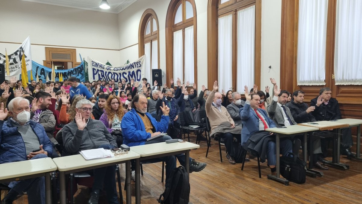 #ConsejoSuperior #UNLP aprobó el título de Doctor Honoris Causa al Prof Dr Carlos María Vilas, a propuesta de <a href="/ftsunlp/">Facultad de Trabajo Social</a>