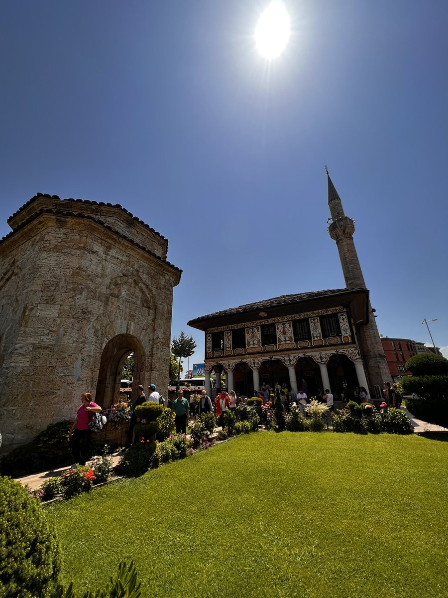 balkanizasyon's tweet photo. Kuzey Makedonya - Kalkandelen - Alaca Camii https://t.co/oefMHbT2Or