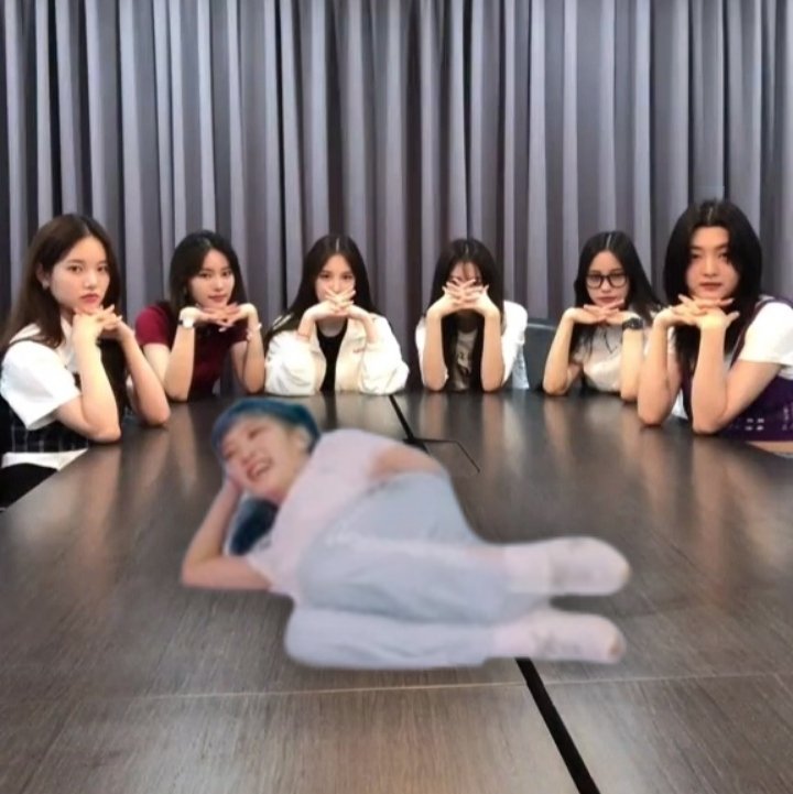 weeeklymemes_'s tweet photo. https://t.co/zK8NvljlgE