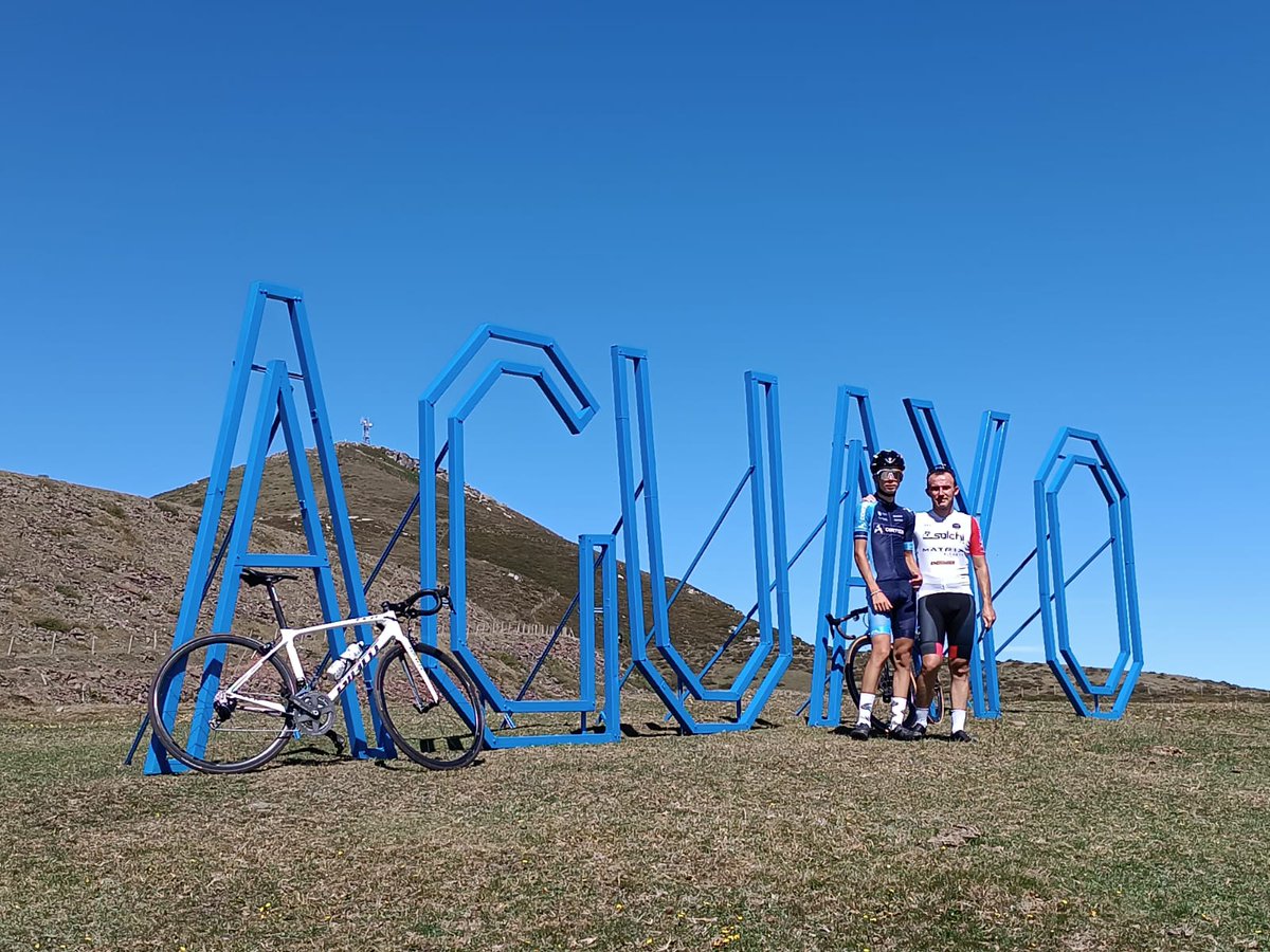 Pico Jano
Con el chico mío 💪🚴🐤