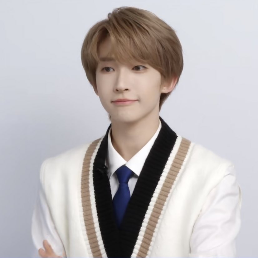 😭😭😭😭 lil pretty