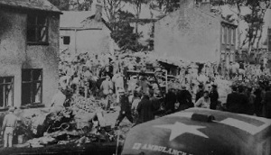 BritishHistorym's tweet photo. #otd 23 August 1944 β Freckleton Air Disaster: A United States Army Air Forces B-24 Liberator bomber crashes into a school in Freckleton, England, killing 61 people.
#lestweforget #britishhistory #d23aug #Freckleton https://t.co/ElmKdgmnTZ