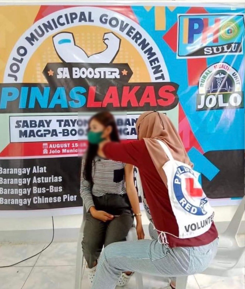 philredcross's tweet image. Keep yourself &amp;amp; your loved ones safe by getting your vaccinations/booster shots, especially now that #F2FClasses are back and more people are exposed.

🏥⛑️ Go to your nearest Philippine Red Cross chapter/branch for more assistance.

#AlwaysFirstAlwaysReadyAlwaysThere