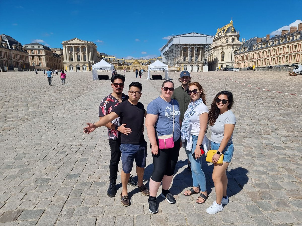 The <a href="/GrasLab/">GRAS Lab</a> is ready to start the #ECM33 today in <a href="/CVersailles/">Château de Versailles</a> in #Paris !!!!! <a href="/AndreaTNguyen/">Andrea Nguyen</a> <a href="/ChorizoSzeto/">Chris Szeto</a> <a href="/dollarstoreDR/">Dr Christian Alexander Lobos</a> <a href="/DimitraChatzil1/">Dimitra Chatzileontiadou</a> <a href="/LawtonMurdolo/">Lawton Murdolo</a> Thanks for the support at <a href="/LIMSLTU/">La Trobe Institute for Molecular Science</a> <a href="/ASImmunology/">Australian and New Zealand Society for Immunology</a> <a href="/IUCr/">IUCr</a> <a href="/latrobe/">La Trobe University</a>. 
If you are at the conference please tell us !!!