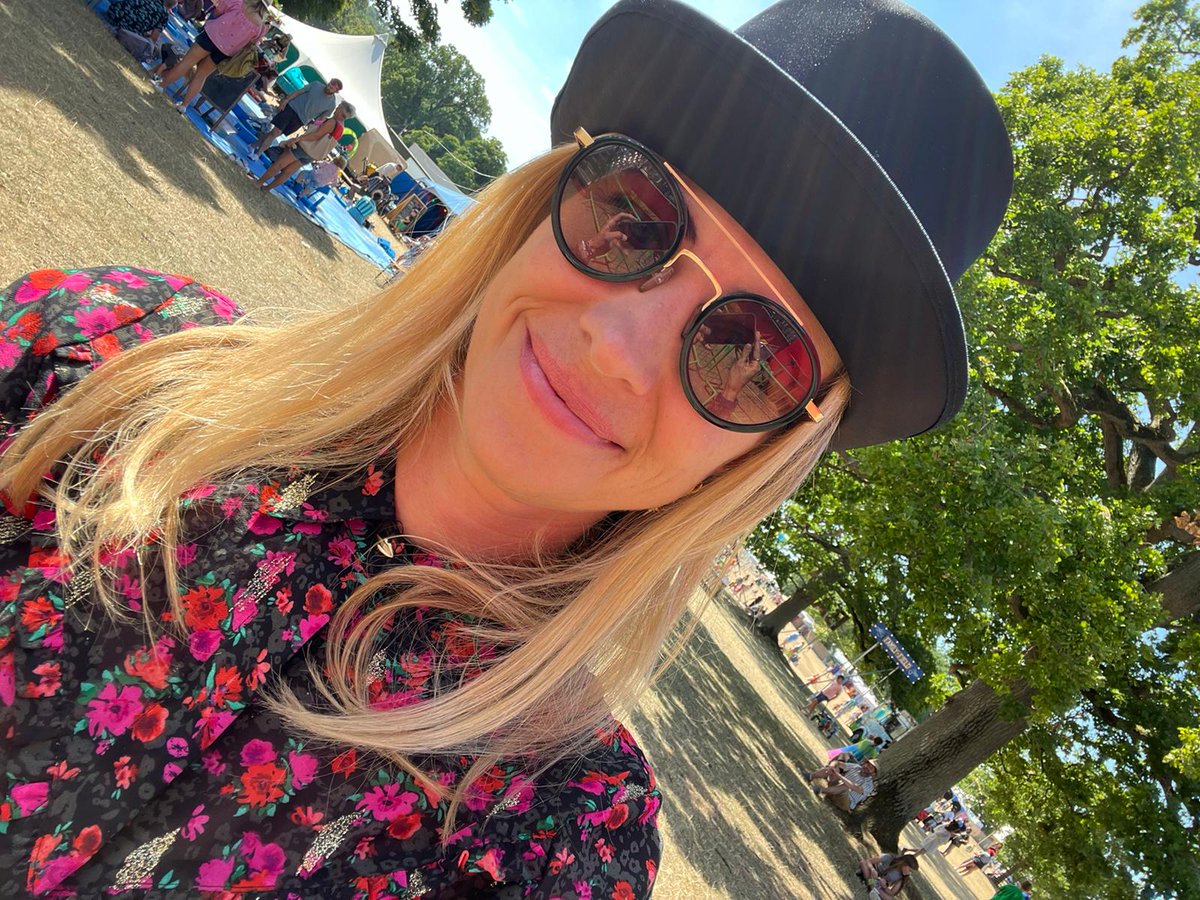 Holly Branson tweet media