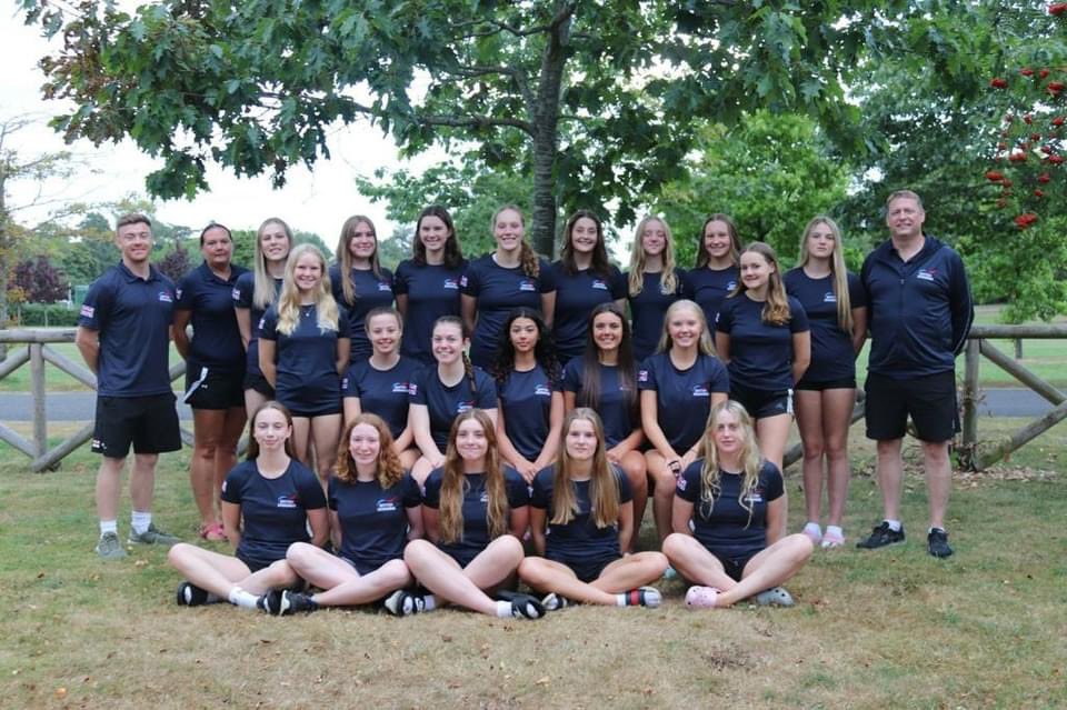 ENGWaterPolo's tweet image. Well done to all our hard working athletes at the Swim England Summer Camp at Millfield!

Players in blue tops below are part of our Great Britain squads, while those in red are with the National Academy.