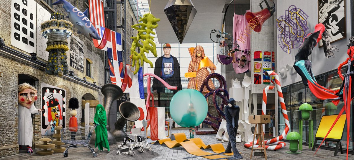 Very proud to have just signed a new client at Chunk Creative Agency: the University of Arts in London 🥳 🎉 🕺🏼!  

We will start working on creative projects for of one of the largest global art universities. 

And... teaming up w/ <a href="/D8__studio/">Without a slogan since 1999.</a> design agency to create real magic!