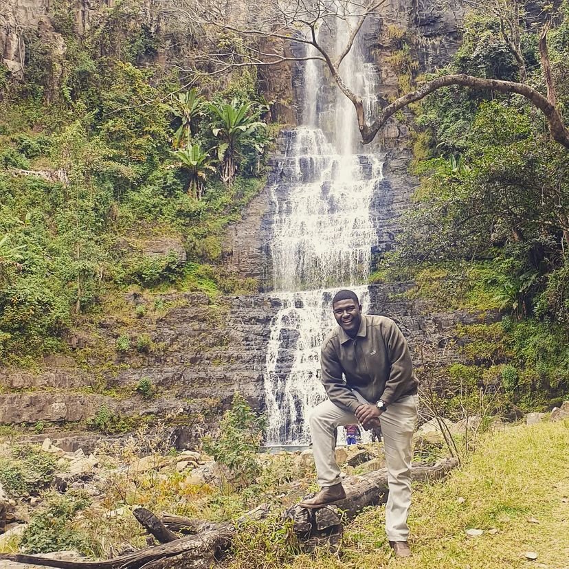 The veil at The Bridal Veil Falls, Chimanimani. #tourism #manicaland #Zimbabwe @beyondeuphoria1 Photo Credit J Mushosho