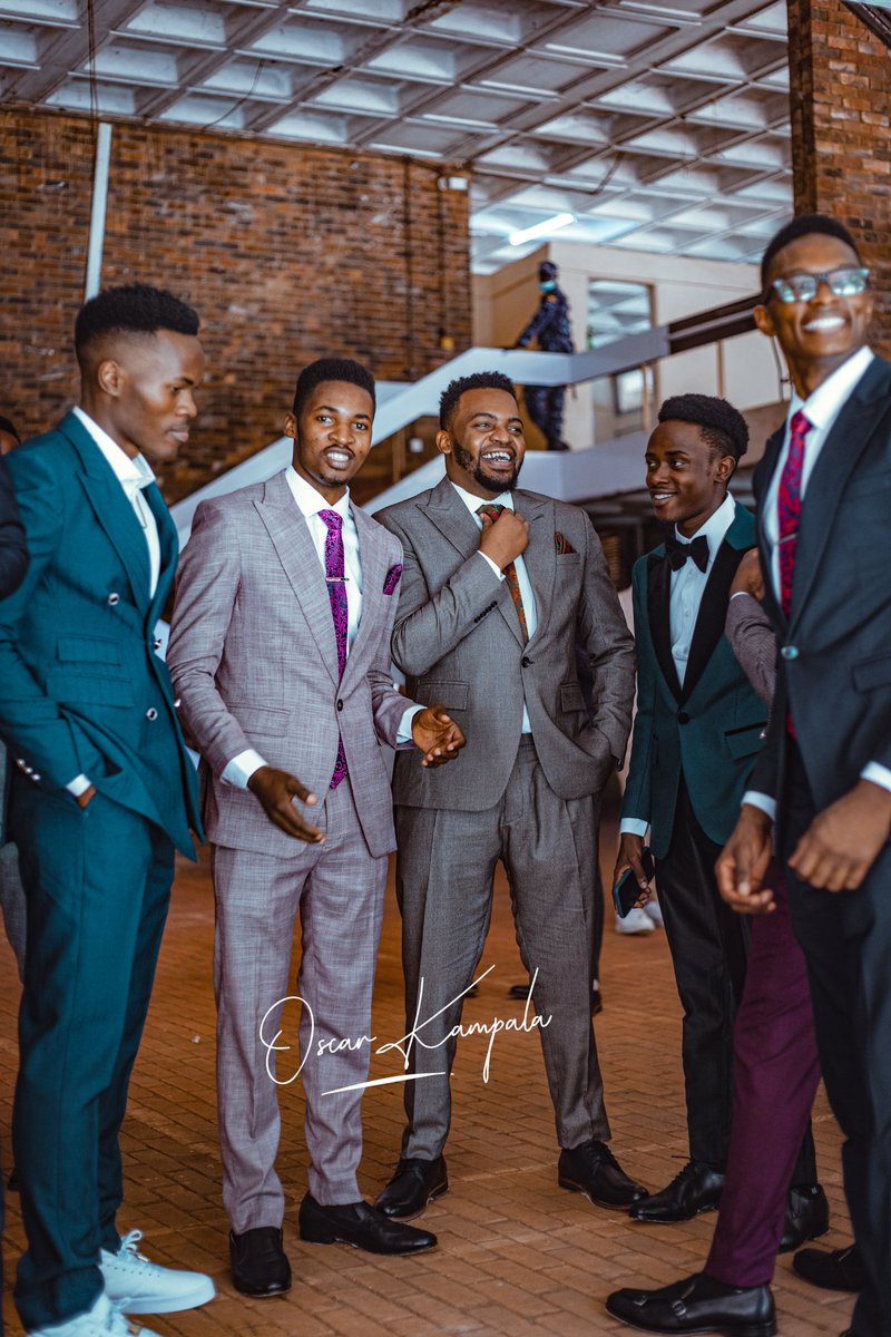 You can't fail to smile with this Oscar Kampala Tailored suits feeling 🥰🥰😂😂🔥🔥  check out @NamanyaRender