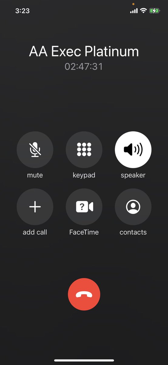 galsrule's tweet photo. ⁦@AmericanAir⁩ please pick up…or tell me to call later…. #ridiculous https://t.co/j4KzqwuOvL