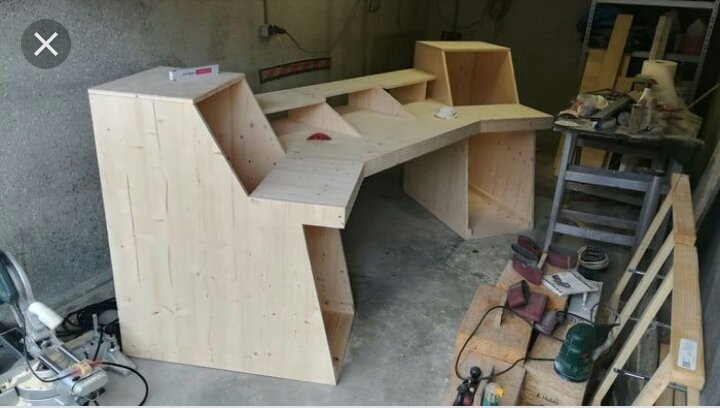 GlenView_HipHop's tweet photo. Ultimate Furnitures. Suppliers of the best custom made studio work desks.

Contact: +263 783 812 742
#GlenViewCommunity @GlenView_ https://t.co/0XH0z3LR2Y