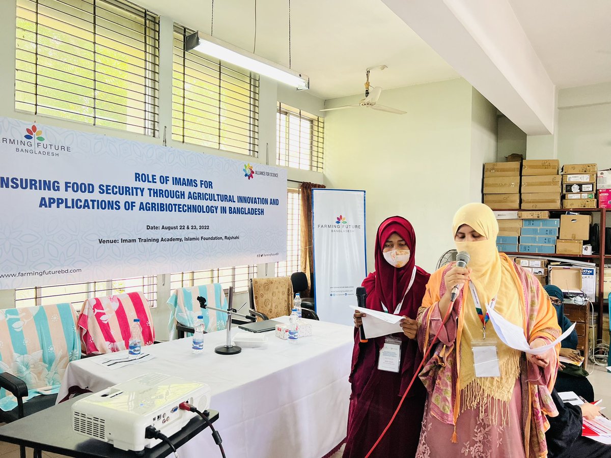 arif4science's tweet photo. “Science is not contradictory with Islam. Imams are valued in the society therefore their role is important for extension and technology transformation in the community,” @FarmingFutureBD Imam Training in Rajshahi. https://t.co/w7Jm3zK45j