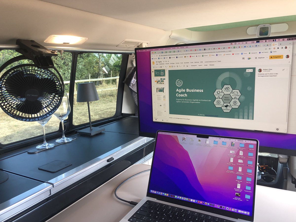 rgies's tweet image. Der schönste Arbeitsplatz der Welt 😄 #AgileBusinessCoach #NewWork #VanWork