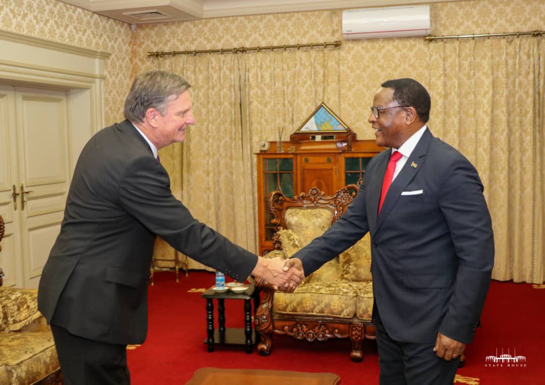 Great farewell meeting with His Excellency The President <a href="/LAZARUSCHAKWERA/">Dr. Lazarus Chakwera</a> discussing all aspects of the cooperation between Norway and Malawi. Our bilateral relations are strong and will continue to grow.Thank you for four wonderful years in the warm heart of Africa. <a href="/MalawiGovt/">Malawi Government🇲🇼</a>